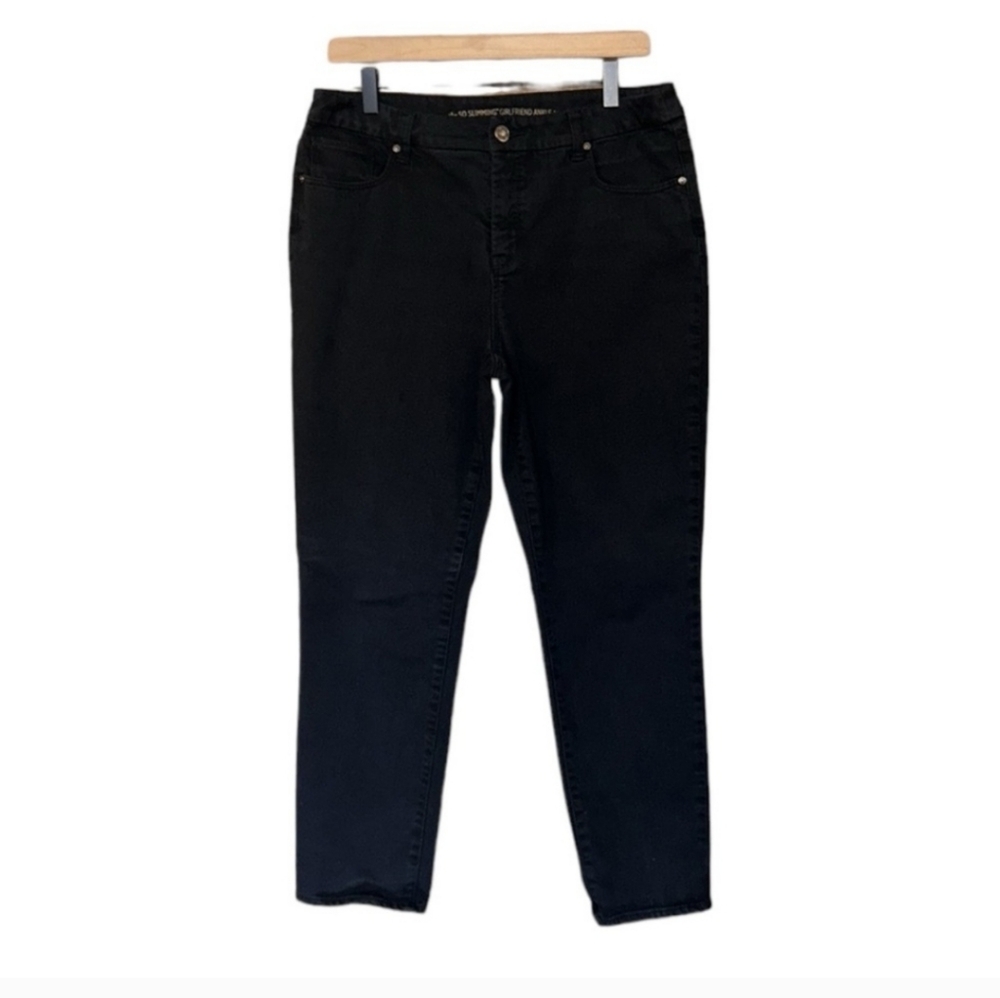 CHICO'S So Slimming Black Ankle Jeans Like New - Picture 5 of 10